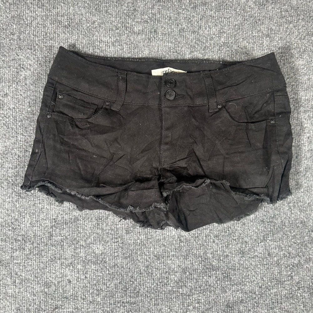 Refuge Denim Shorts Womens Size 2 Black Raw Hem Casual Double Button Stretch